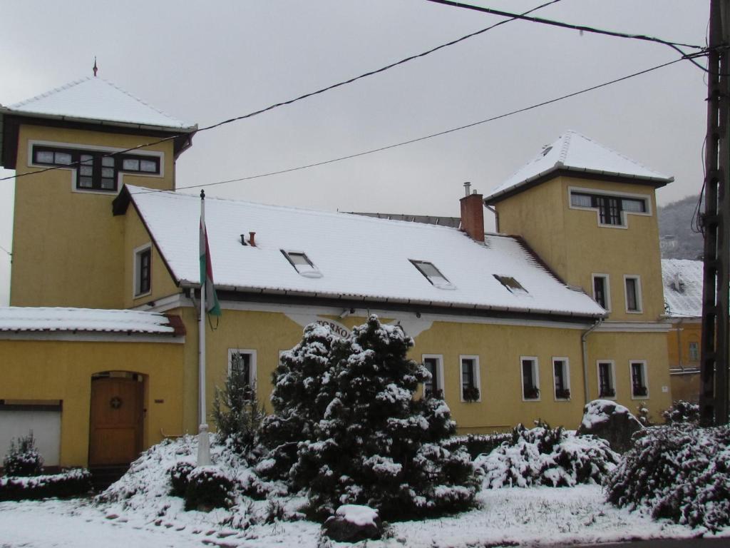 Torkolat Panzio Bed & Breakfast Tokaj Exterior photo